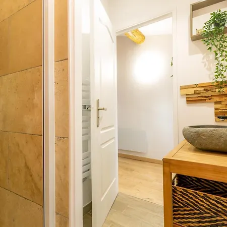 Little Pendjari - Duplex - Port - Host Provence * La Seyne-sur-Mer